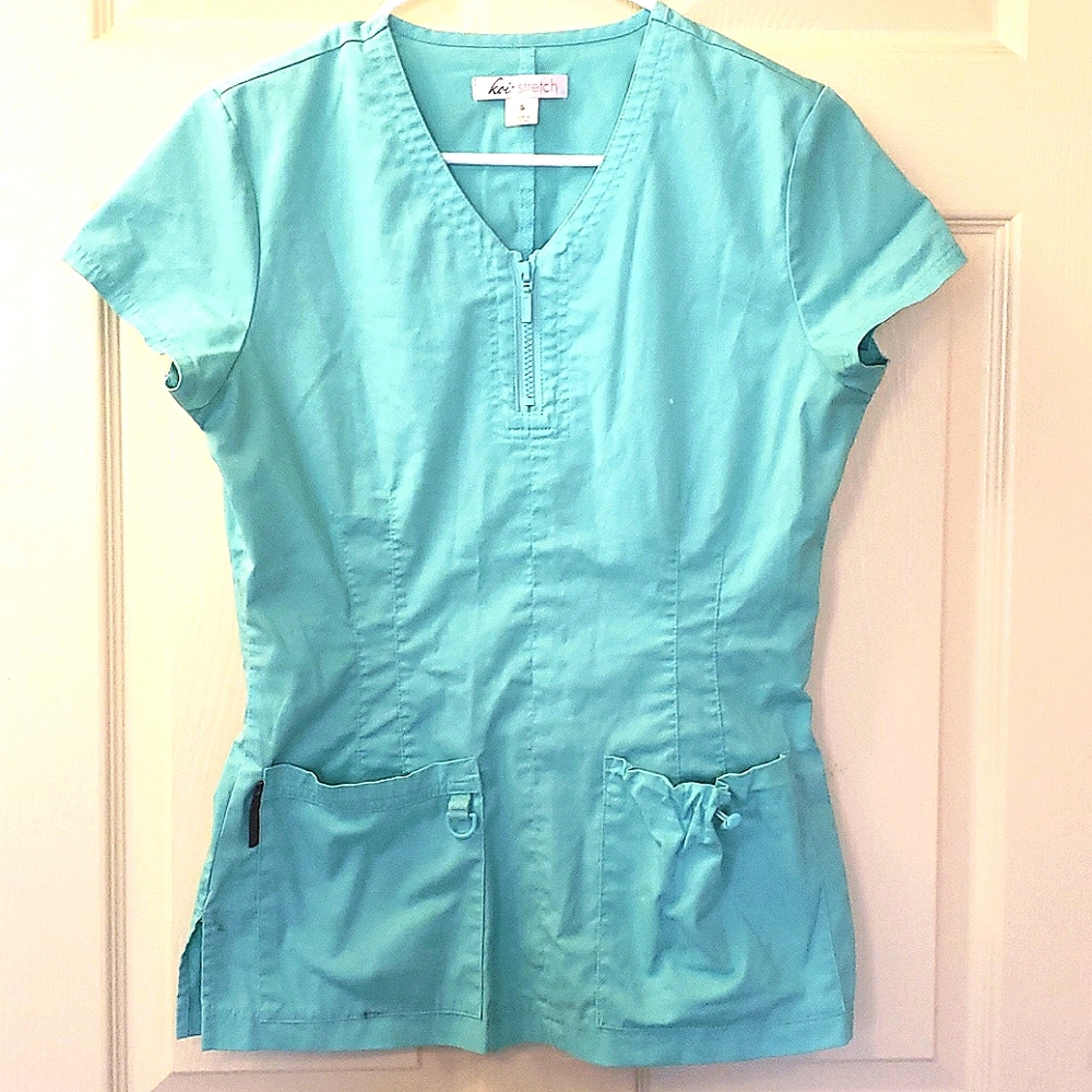 Koi stretch scrub top